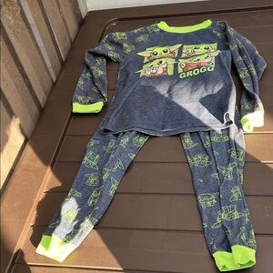 Star Wars Kids Pajama Set - Dark Gray and Neon Green